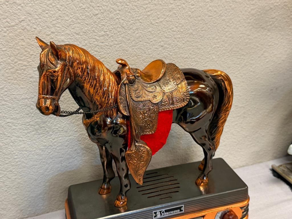 MID-CENTURY ABBOTWARES NOVELTY RADIO MODEL NO Z477 COPPER PLATED HORSE FIGURINE - 2