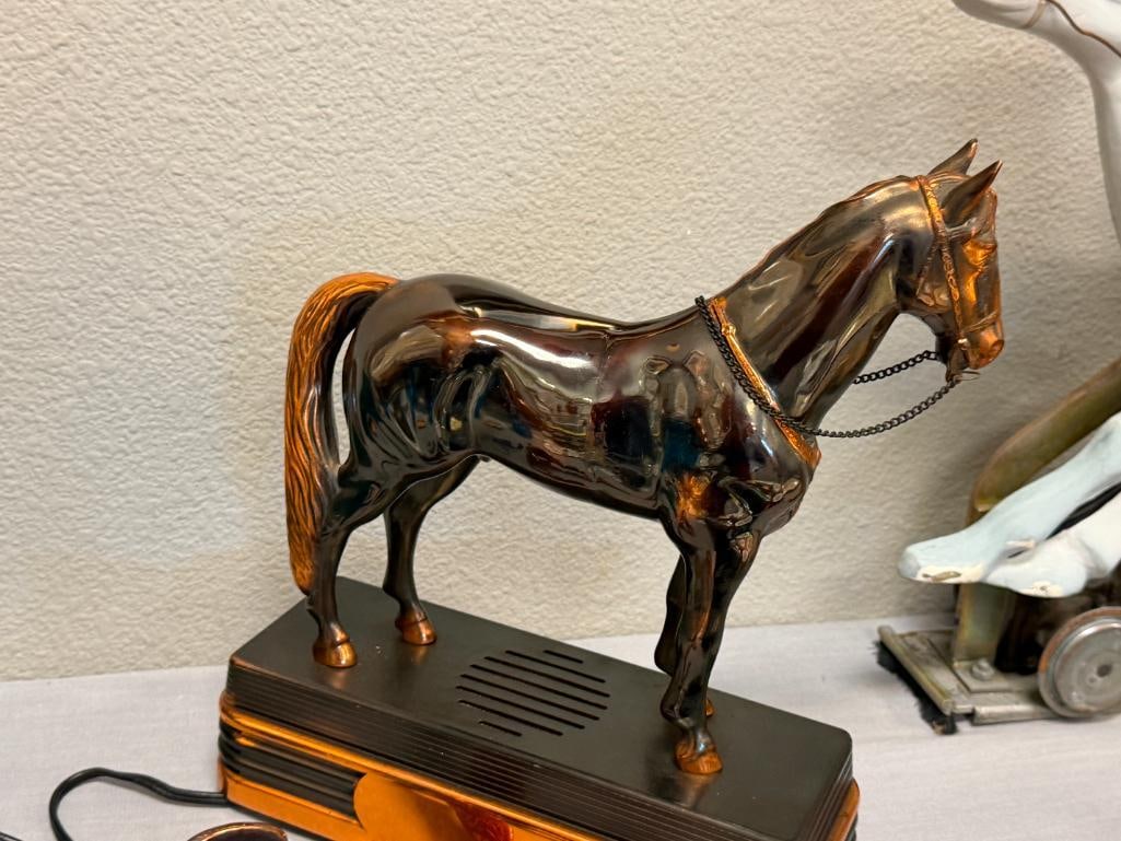 MID-CENTURY ABBOTWARES NOVELTY RADIO MODEL NO Z477 COPPER PLATED HORSE FIGURINE - 6