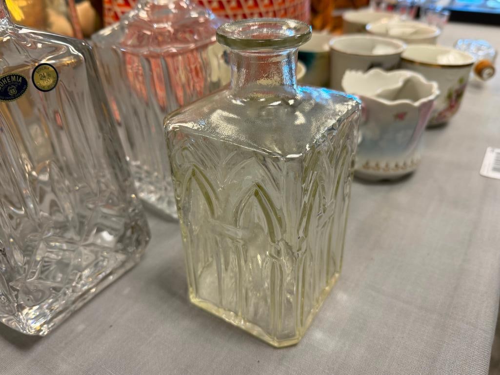 GLASS AND TWO CRYSTAL DECANTERS WITH STOPPERS - 5