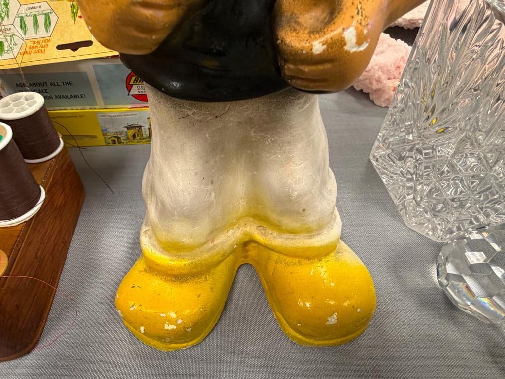 VINTAGE 1940'S POPEYE THE SAILOR CHALKWARE STATUE - 8