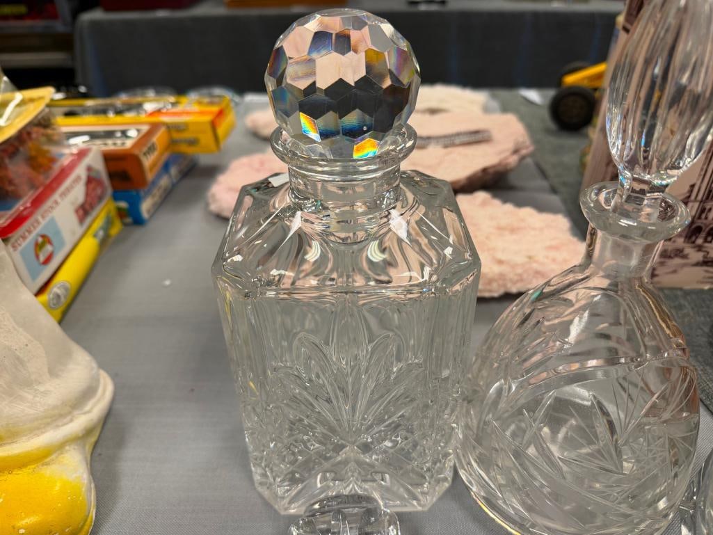 GLASS AND TWO CRYSTAL DECANTERS PLUS TWO EXTRA STOPPERS - 4