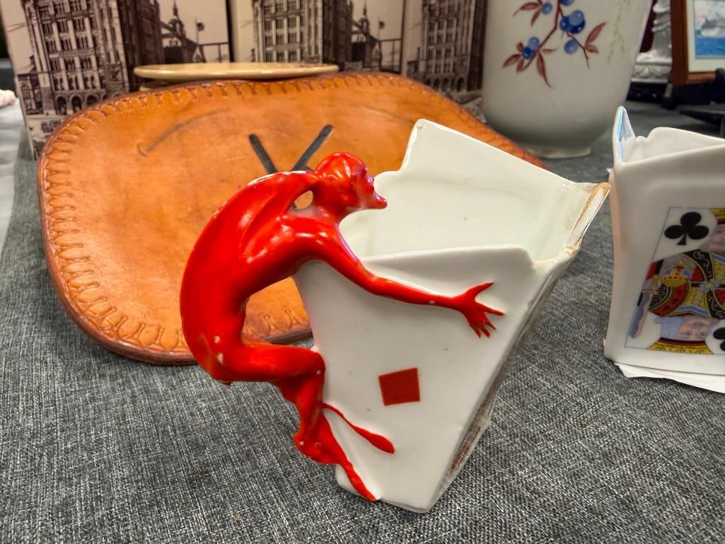 EARLY 20TH CENTURY ROYAL BAYREUTH DEVIL AND CARDS PORCELAIN PITCHERS MADE IN GERMANY - 6