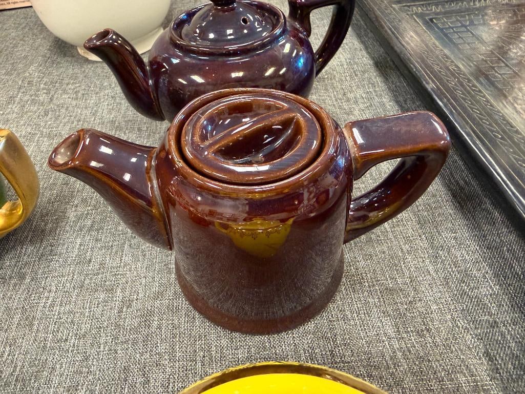 MID-CENTURY HALL AND JAPAN / OCCUPIED JAPAN MADE CERAMIC TEAPOTS - 12