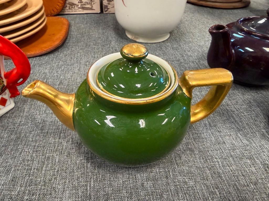 MID-CENTURY HALL AND JAPAN / OCCUPIED JAPAN MADE CERAMIC TEAPOTS - 16