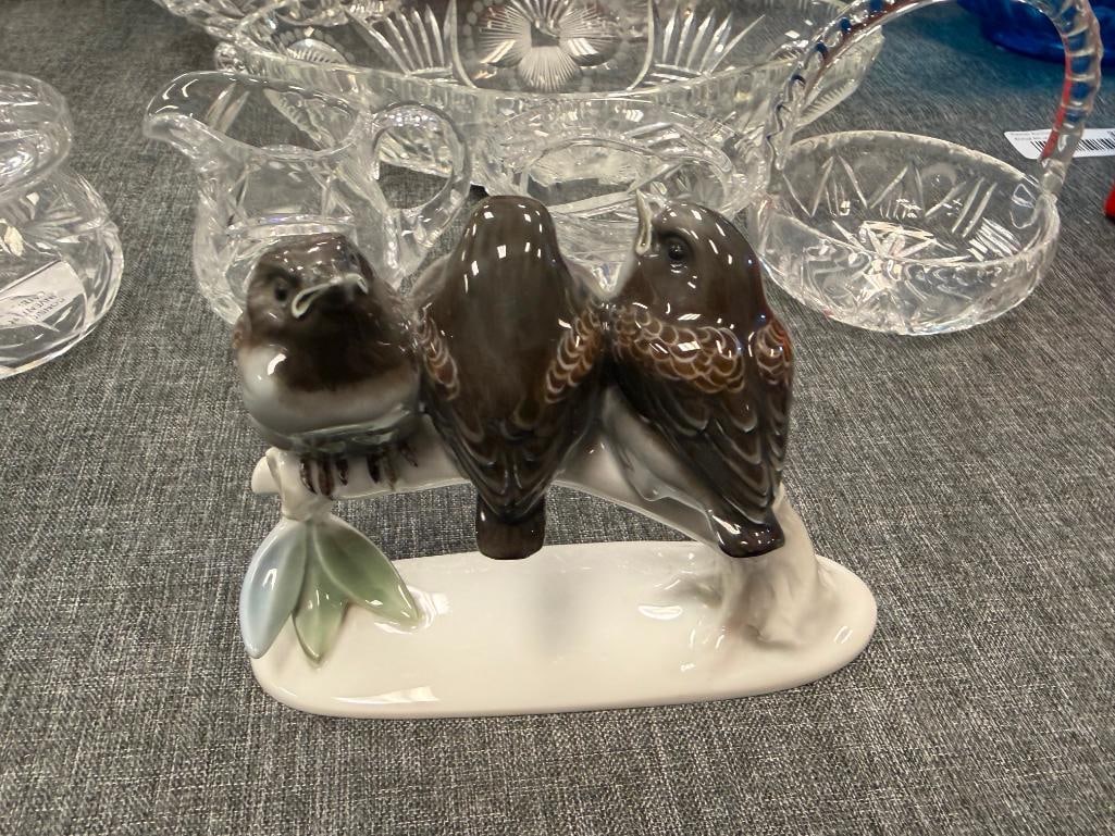 VINTAGE ROSENTHAL PORCELAIN FIGURINE OF THREE PERCHED SPARROWS DESIGNED BY KARL HIMMELSTOSS - 2