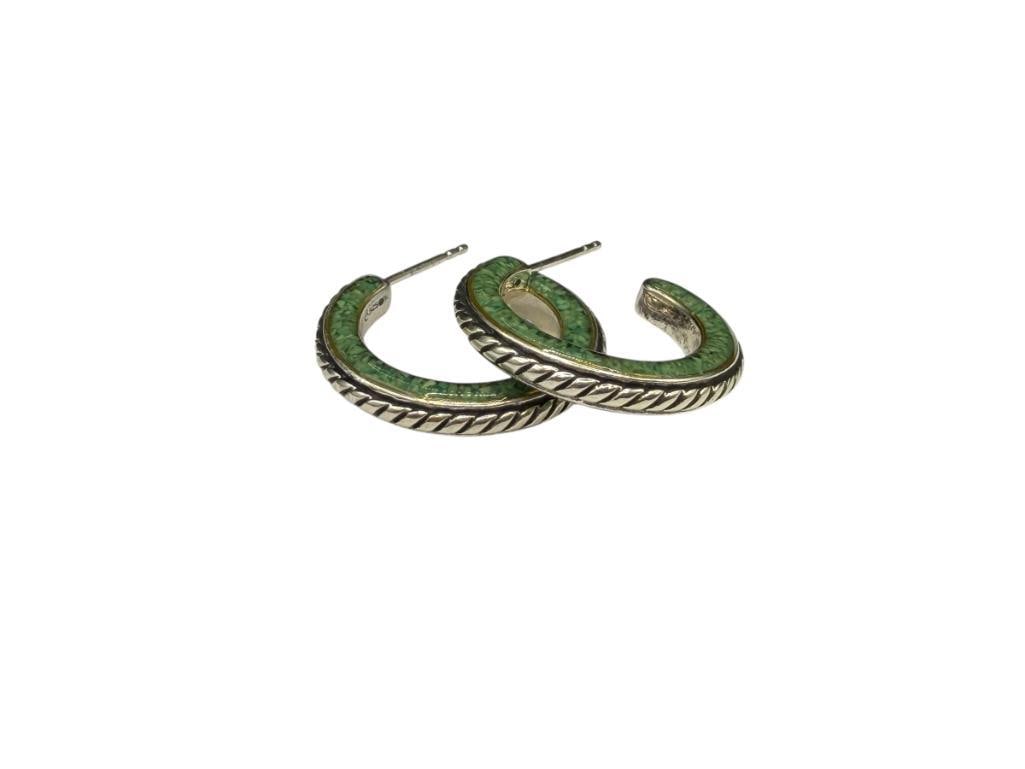 CAROLYN POLLACK DESIGNER SIGNED STERLING SILVER CRUSHED GREEN STONE INLAID HOOP EARRINGS: NO EARRING BACKS 1", 7.45 GRAMS