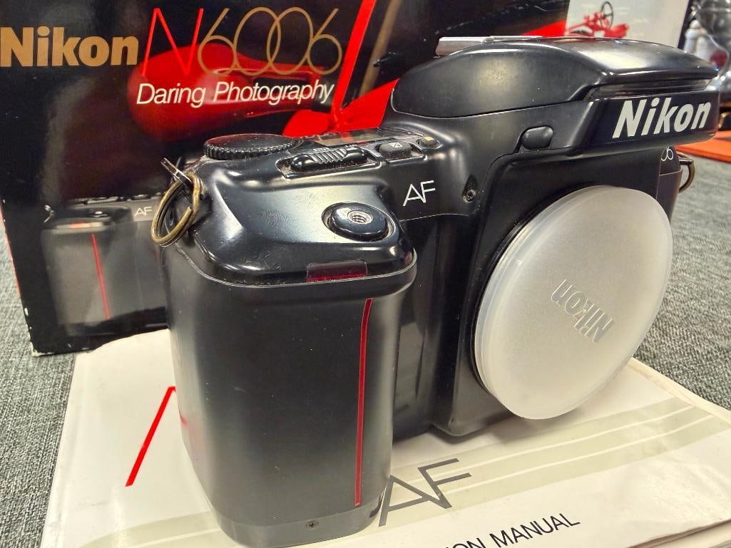 1991 NIKON AF N6006 SLR AUTOFOCUS 35 MM FILM CAMERA BODY - 7