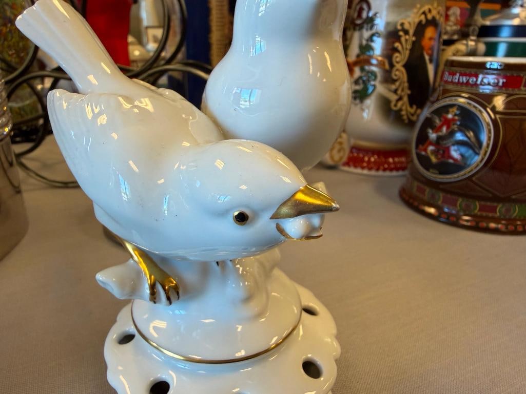 VINTAGE GEROLD PORZELLAN PORCELAIN BIRD FIGURAL FLOWER FROG FIGURINE WITH GILT ACCENTS - 4