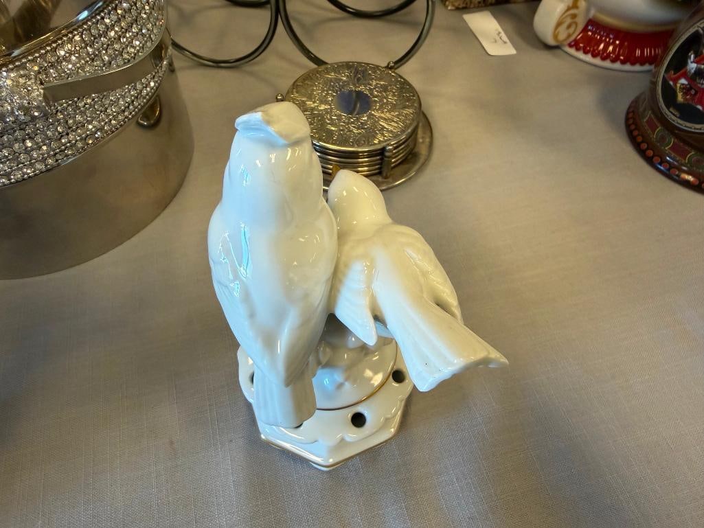 VINTAGE GEROLD PORZELLAN PORCELAIN BIRD FIGURAL FLOWER FROG FIGURINE WITH GILT ACCENTS - 5