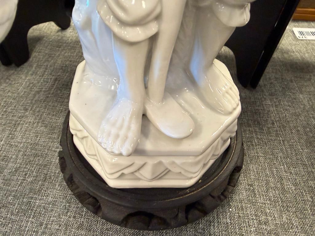 WHITE GLAZED PORCELAIN CHINESE FIGURE OF A MAN HOLDING BUCKET WITH A YOKE - 3