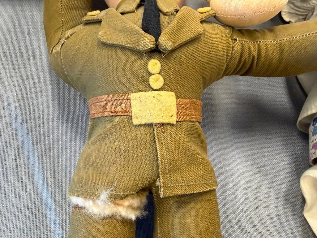 1940'S WWII DOLLYWOD STUDIOS DOLLYWOOD DEFENSE DOLL MADE IN CALIFORNIA AND RAGGEDY ANNE DOLL - 5