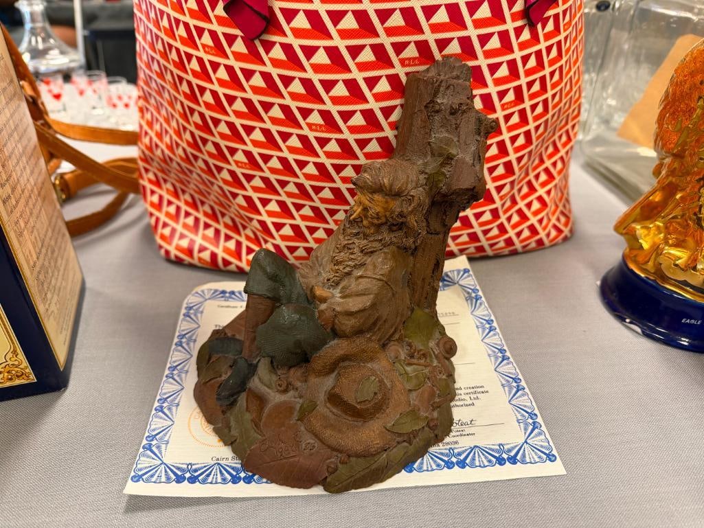THOMAS CLARK CAIRN STUDIO LIMITED EDITION FIGURINE RIP VAN WINKLE NO. 35 1986 - 2