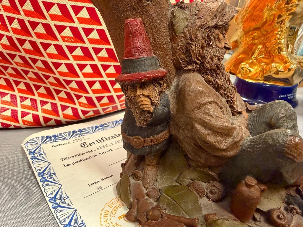 THOMAS CLARK CAIRN STUDIO LIMITED EDITION FIGURINE RIP VAN WINKLE NO. 35 1986 - 6