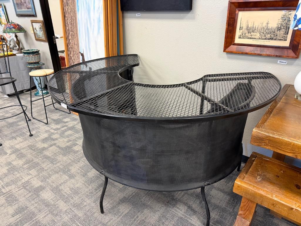 BLCK METAL MESH 3/4 CIRCLE OUTDOOR / PATIO BAR TABLE WITH TWO INTERIOR SHELVES - 3