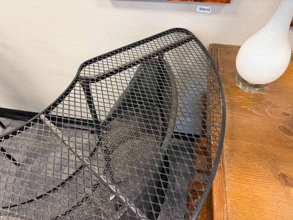 BLCK METAL MESH 3/4 CIRCLE OUTDOOR / PATIO BAR TABLE WITH TWO INTERIOR SHELVES - 5
