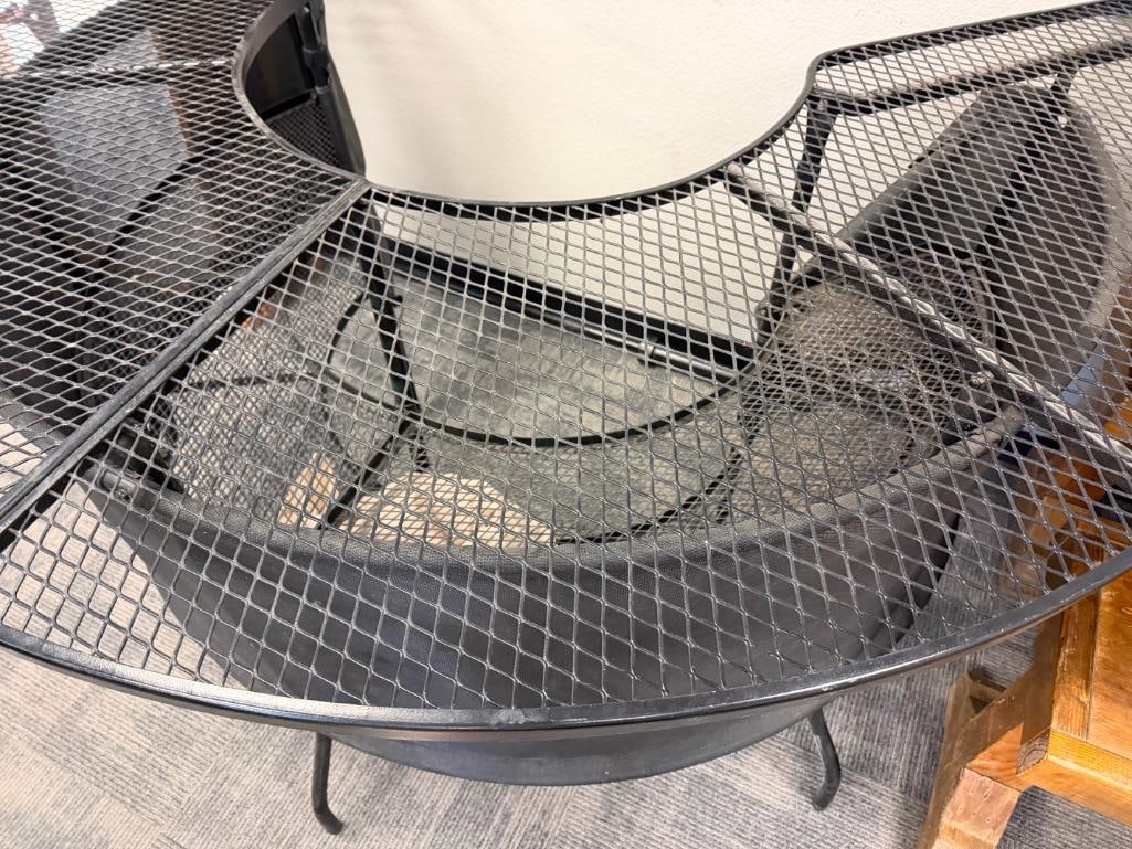 BLCK METAL MESH 3/4 CIRCLE OUTDOOR / PATIO BAR TABLE WITH TWO INTERIOR SHELVES - 6