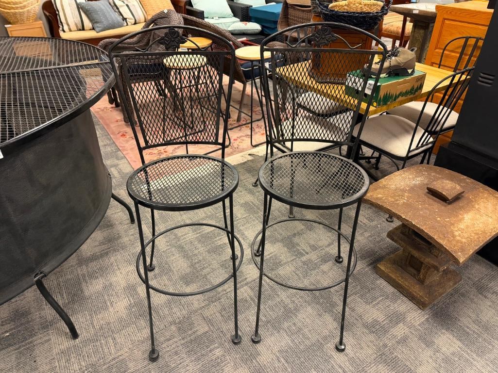 PAIR OF BLACK METAL MESH ROUND OUTDOOR / PATIO PUB HEIGHT CHAIRS WITH FLORAL DESIGN BACK - 2