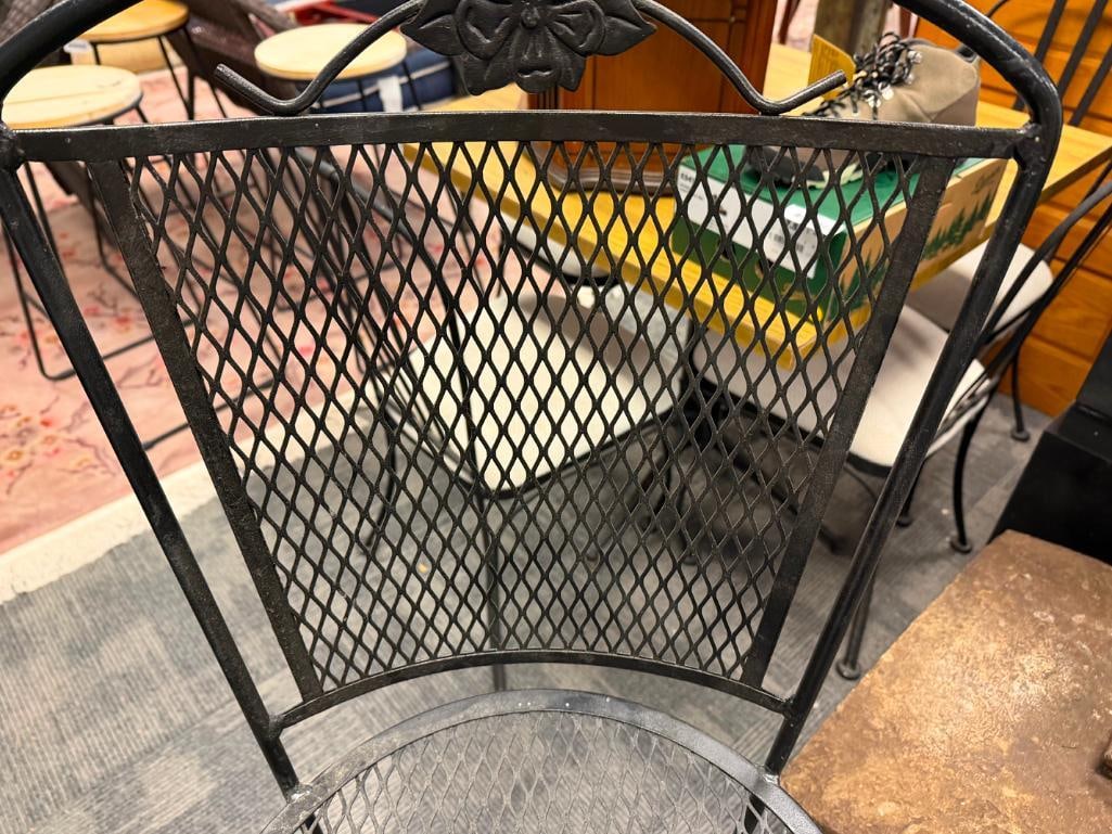 PAIR OF BLACK METAL MESH ROUND OUTDOOR / PATIO PUB HEIGHT CHAIRS WITH FLORAL DESIGN BACK - 5