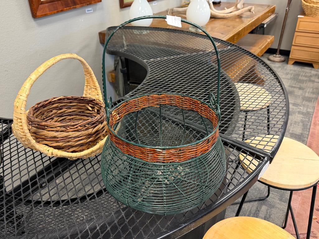 SIX ASSORTED METAL WIRE AND WICKER / TWIG WOVEN BASKETS ASSORTED STYLES AND SHAPES - 8