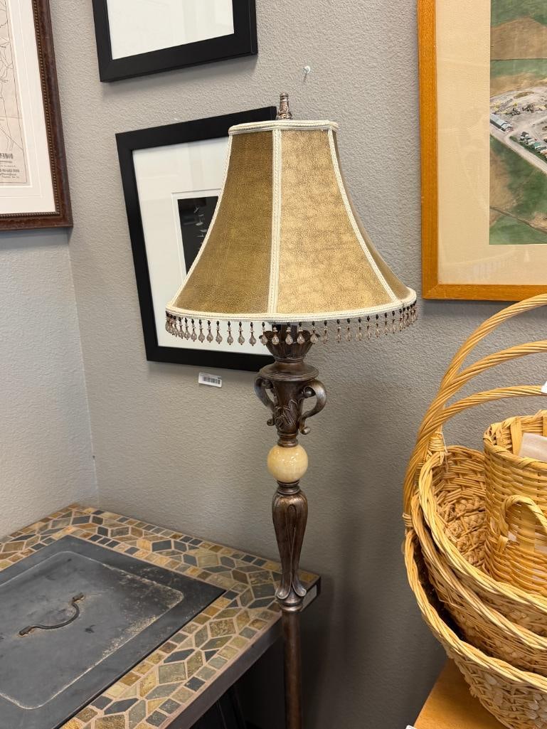 VINTAGE ART DECO STYLED FLOOR LAMP SILVER DISTRESSED FINISH WITH CENTRAL STONE - 16