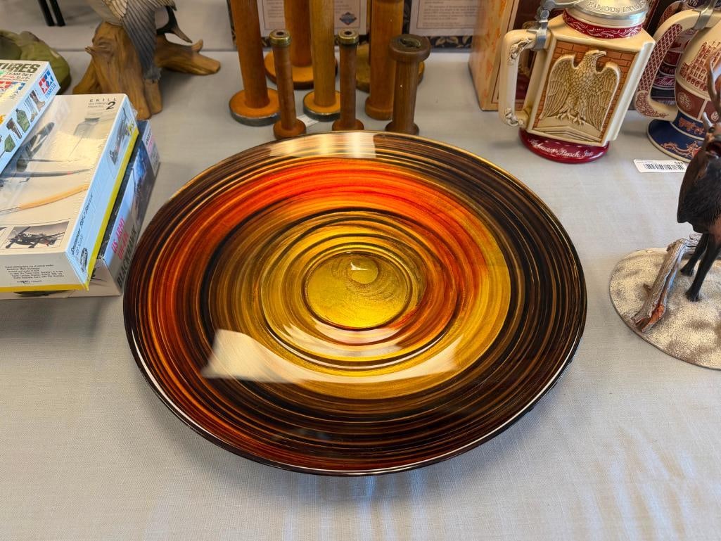 DALE TIFFANY STYLE ART GLASS BOWL WITH VIBRANT ORANGE, GOLD, AND BLACK SWIRL DESIGN - 2