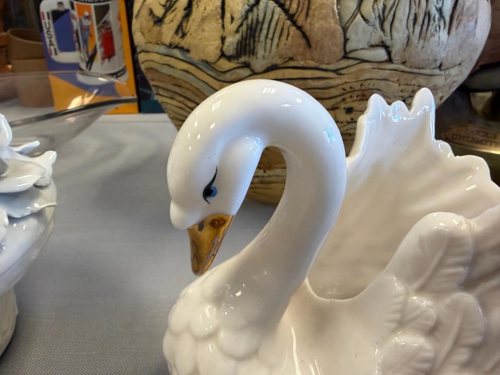 CPL ITALIAN WHITE PORCELAIN FLORAL BOUQUET LIDDED BOWL WITH FIGURAL ROSES AND ARCO CERAMIC SWAN - 4