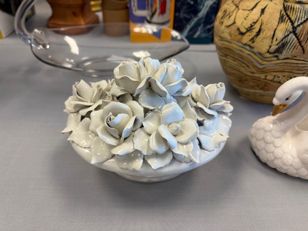 CPL ITALIAN WHITE PORCELAIN FLORAL BOUQUET LIDDED BOWL WITH FIGURAL ROSES AND ARCO CERAMIC SWAN - 7