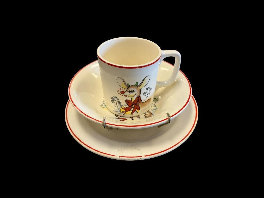 VINTAGE CHRISTMAS HOLIDAY RUDOLPH THE RED-NOSED REINDEER CHILD'S TABLEWARE THREE PIECE SET BY R.L...: PLATE HAS BEEN REPAIRED, CIRCA 1940'S, MARKED ON BOTTOM OF BOWL AND PLATE 7 1/4" PLATE