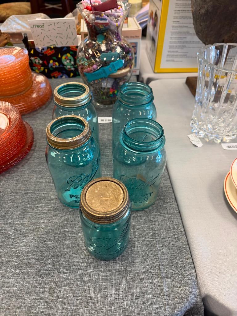 FIVE ANTIQUE AQUA BLUE TINTED GLASS BALL PERFECT MASON JARS INCLUDING SOME LIDS - 3