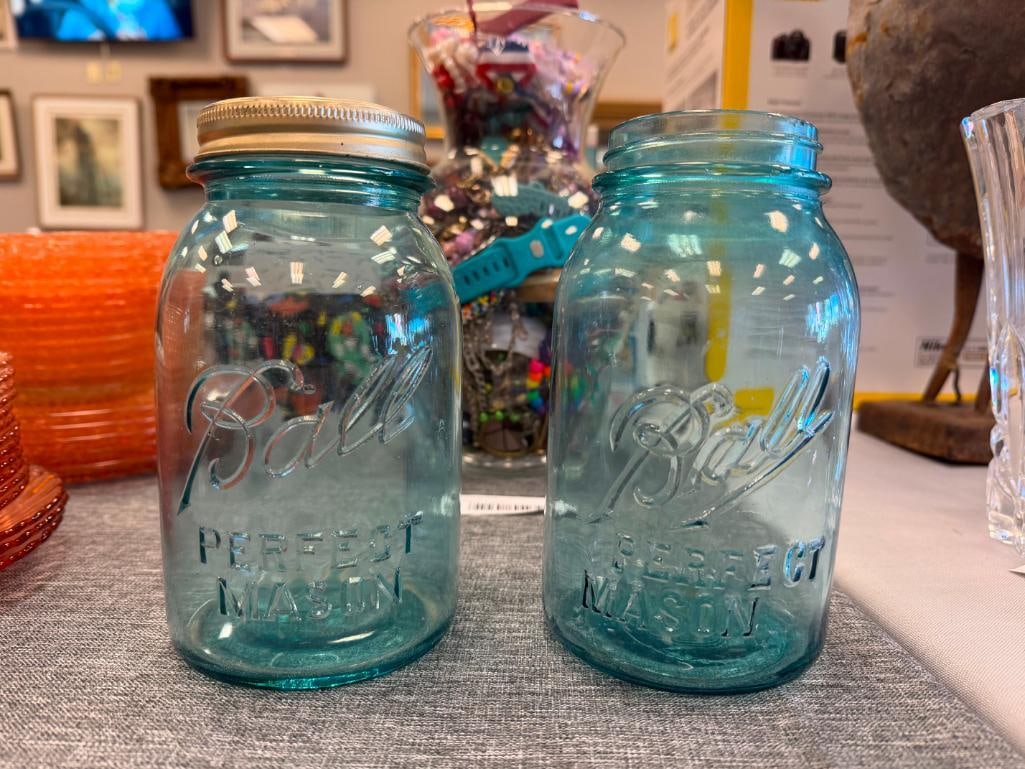 FIVE ANTIQUE AQUA BLUE TINTED GLASS BALL PERFECT MASON JARS INCLUDING SOME LIDS - 7