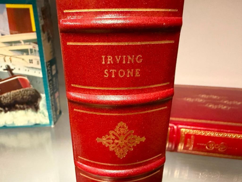 SIX SIGNED FRANKLIN LIBRARY LEATHER BOUND BOOKS INCLUDING " THE AGONY AND THE ECSTAST " - 10