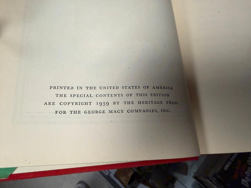 SIX VINTAGE BOOKS INCLUDING " TOM SAWYER " AND " HUCKLEBERRY FINN " ILLUSTRATED BY NORMAN ROCKWELL - 5