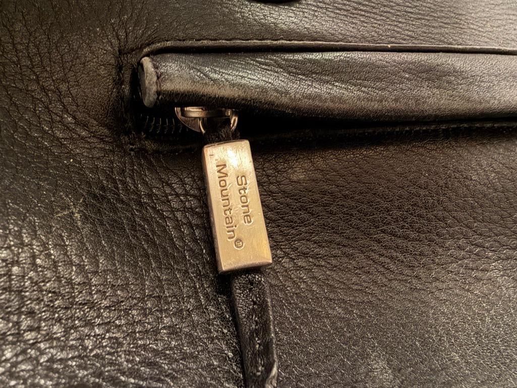 THREE LADIES BLACK LEATHER PURSES / HANDBAGS BY FOSSIL, COBB & CO., AND STONE MOUNTAIN - 12