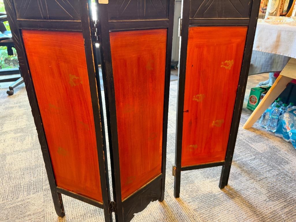 FOUR PIECE CHINESE LACQUERED WOOD ROOM DIVIDER DECORATION WITH ABALONE SHELL INLAY - 10