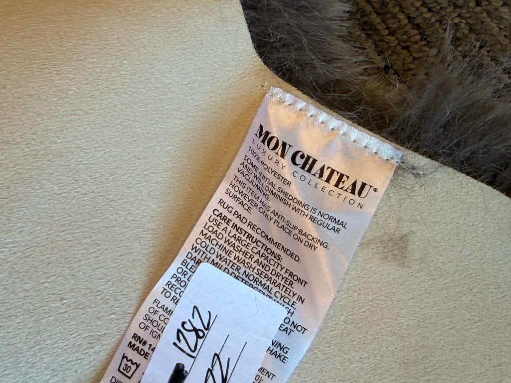 MON CHATEAU LUXURY COLLECTION FAUX GRAY FUR AREA RUG - 8