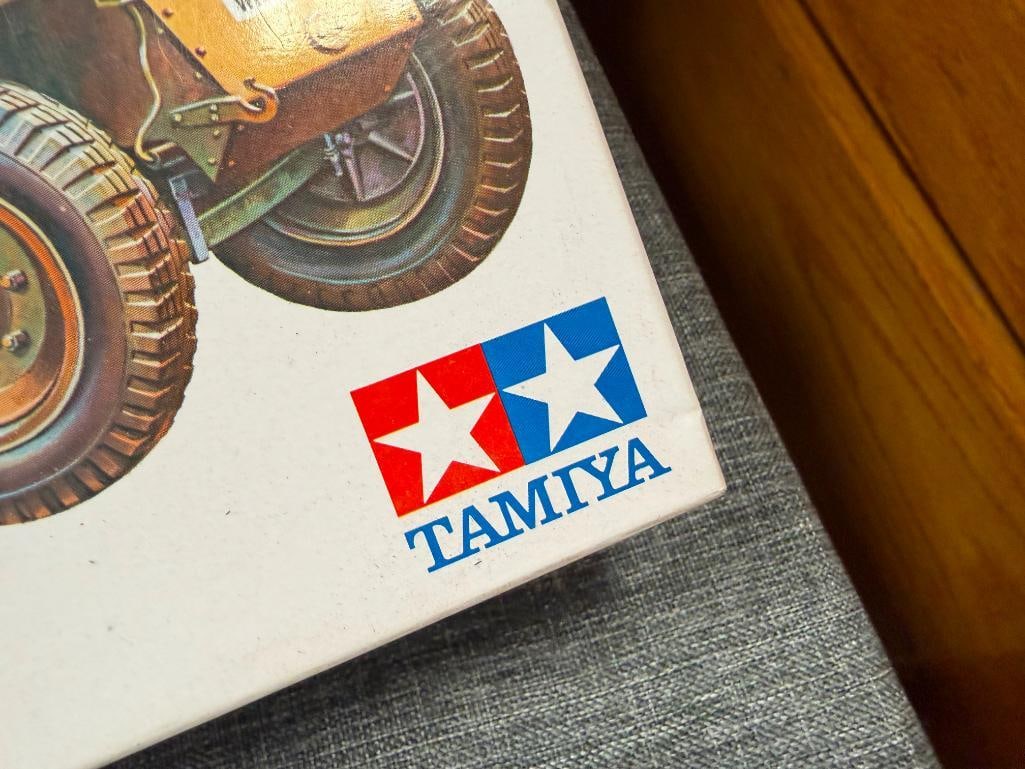 TAMIYA AND AIRFIX 1/32 AND 1/35 SCALE PLASTIC KIT MODEL FIGURES / TROOPS / CREW MEMBERS - 7