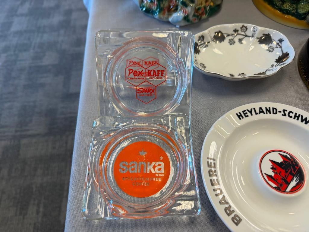 15 ASSORTED GLASS AND CERAMIC ASHTRAYS BULMERS CIDERS, HOLIDAY INN, MULCREVYS, THE WAVE, BRAUERI - 3