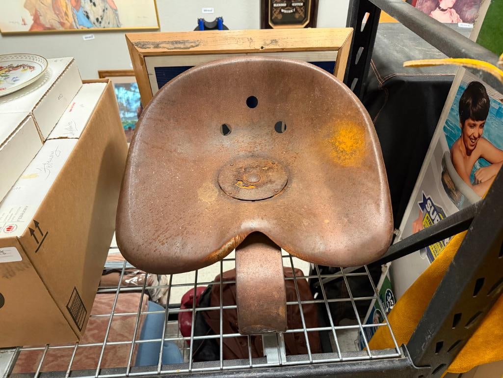 ANTIQUE RUSTED METAL TRACTOR SEAT AND METAL SPRING MOUNT - 2