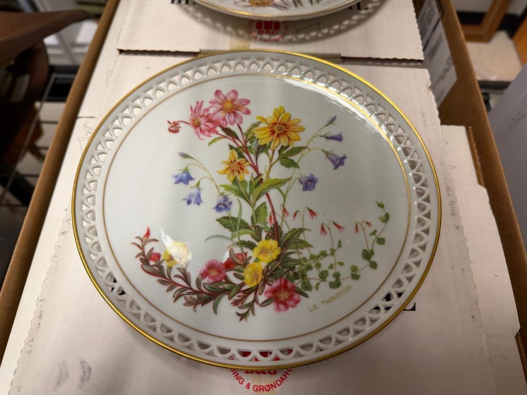 COMPLETE 12 PLATE SET OF BING AND GRONDAHL COUNTRY GARDEN CALENDAR PLATES - 4
