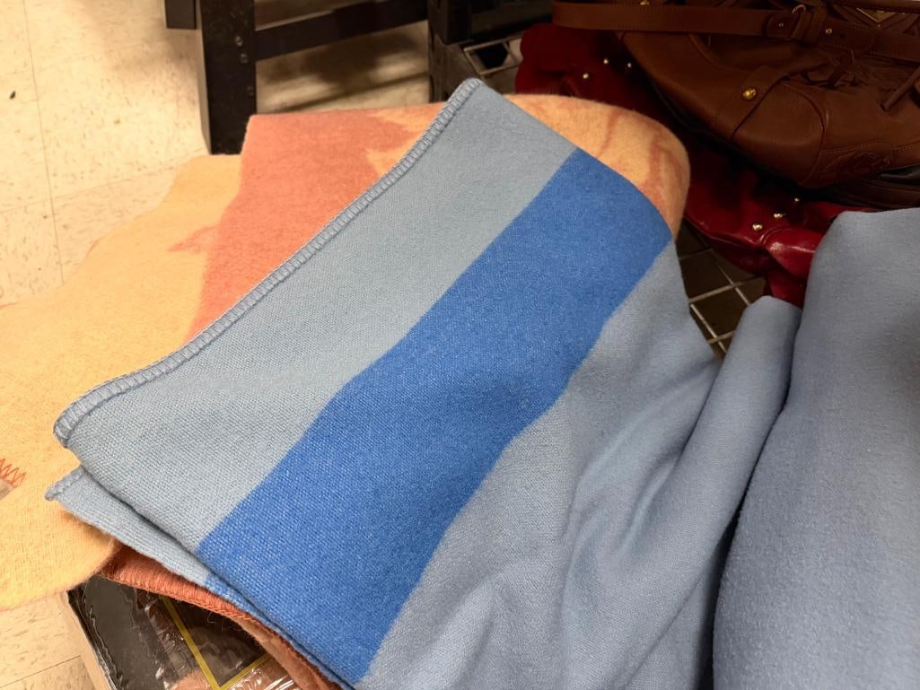 FOUR VARIOUS COLORED WOOL BLANKETS - 8