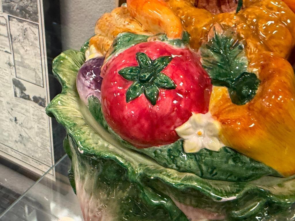 FITZ AND FLOYD GARDENING GOURMET COOKIE JAR - 3