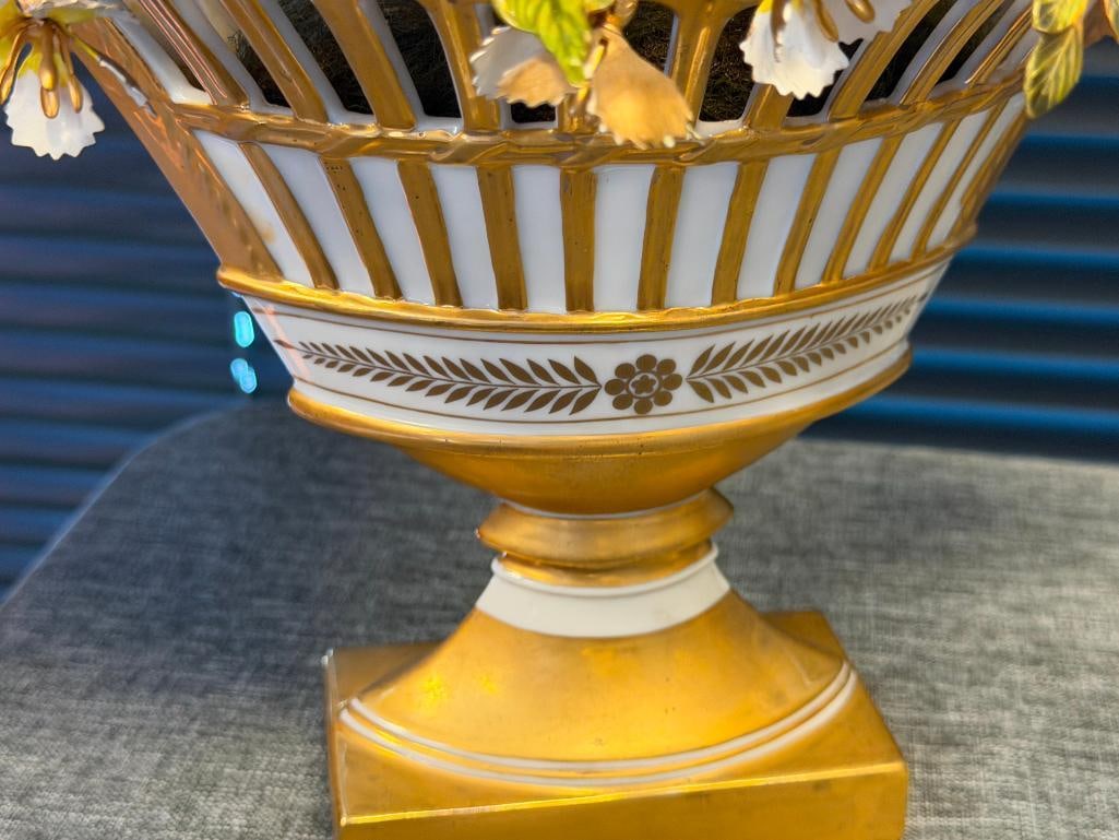 JANE HUTCHENSEN FOR GORHAM CO. FLEURS DES SIECLES FLORAL SCULPTURE ENAMELED FLOWERS CACHEPOT VASE - 10