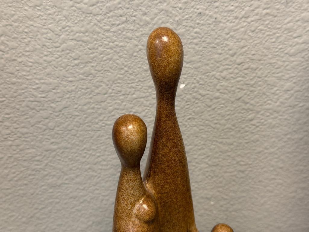 MID-CENTURY MODERN HAND CRAFTED CERAMIC SCULPTURE FAMILY OF FIVE ABSTRACT ELONGATED FIGURES - 2
