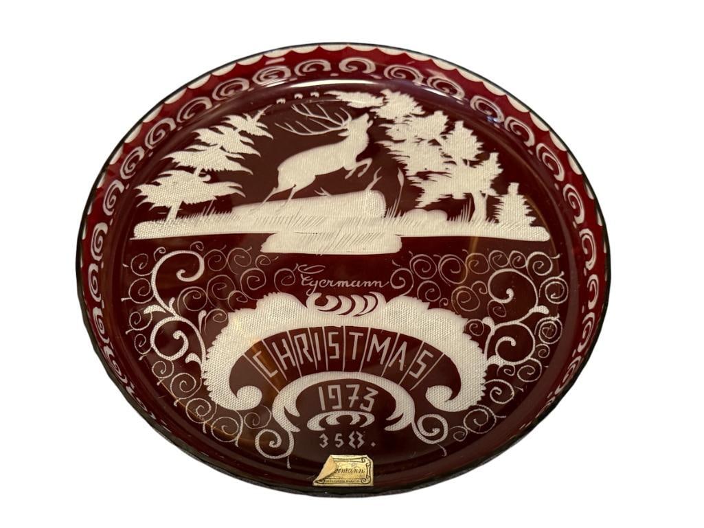 CZECH BOHEMIAN EGERMANN RUBY RED CUT TO CLEAR CRYSTAL HOLIDAY / CHRISTMAS PLATE 1973 (1 of 8)
