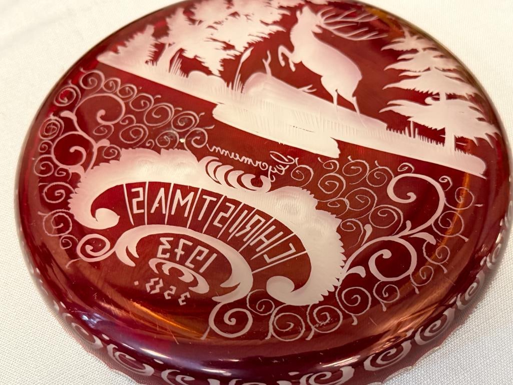 CZECH BOHEMIAN EGERMANN RUBY RED CUT TO CLEAR CRYSTAL HOLIDAY / CHRISTMAS PLATE 1973 - 6