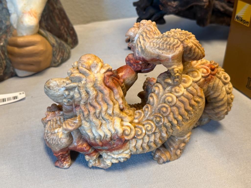 20TH CENTURY CHINESE CARVED SOAPSTONE FOO DOG SCULPTURE AND SCULPTED FOO DOG MINIATURE URNS - 5