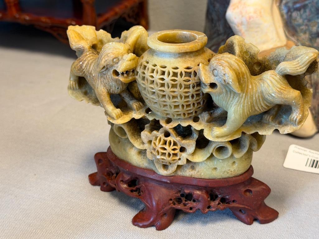 20TH CENTURY CHINESE CARVED SOAPSTONE FOO DOG SCULPTURE AND SCULPTED FOO DOG MINIATURE URNS - 8