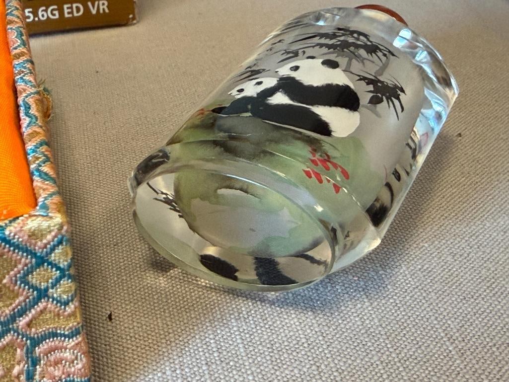 CHINESE REVERSE PAINTED PLAYFUL PANDAS THEMED GLASS SNUFF BOTTLES - 13