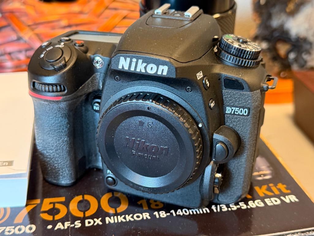 NIKON D7500 VR APS-C DSLR DIGITAL FILM CAMERA 4K UHD WITH VINTAGE NIKKOR - Q 135MM LENS - 3