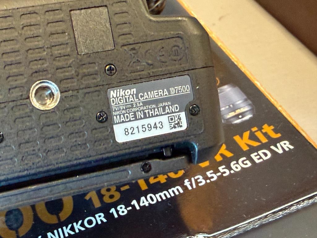 NIKON D7500 VR APS-C DSLR DIGITAL FILM CAMERA 4K UHD WITH VINTAGE NIKKOR - Q 135MM LENS - 5